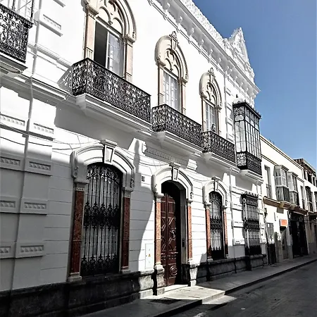 El Anfitrion Palacio Argueeso 12 * サンルーカル・デ・バラメダ